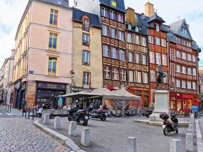 Bretagne Escapade à deux dans le centre de Rennes ! - 4*