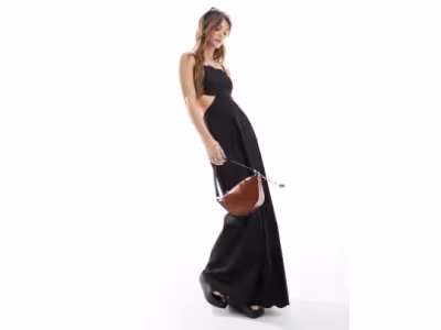 Robe longue à découpes, bords festonnés et laçage dans le dos - Noir