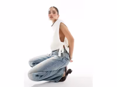 Pull sans manches en maille à liserés - Crème