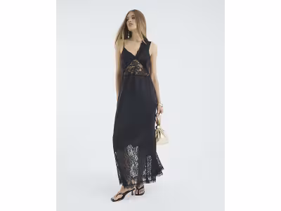 Robe longue en satin et dentelle noire de qualité supérieure