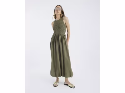 Robe mi-longue kaki froncée à ourlet boule