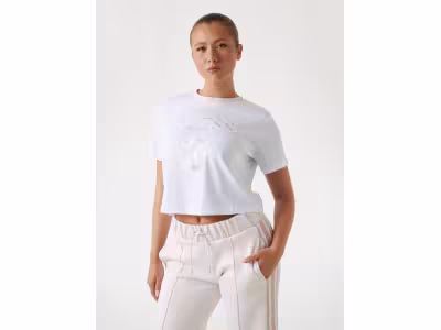 T-shirt logo boxy