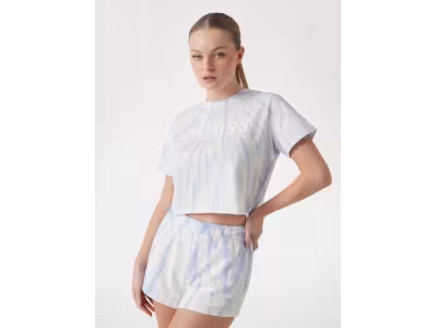 T-shirt logo tie-dye