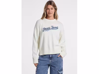 Pull avec écusson logo